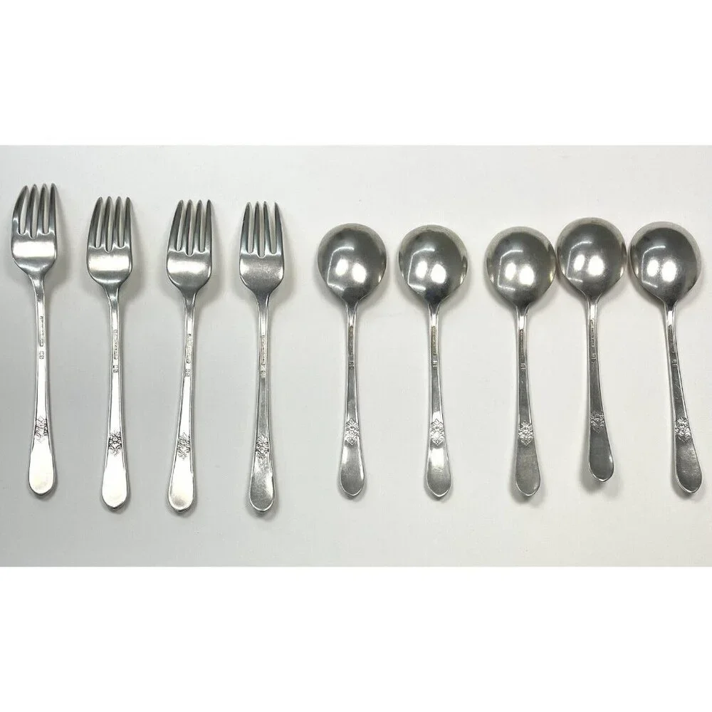 17pc Wm Rogers IS Silverplate MEMORY HIAWATHA Flatware Knives Forks Spoons FLAWS